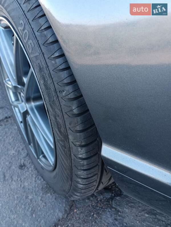 Универсал Volvo V50 2012 в Нововолынске