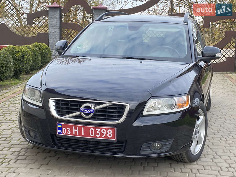 Универсал Volvo V50 2010 в Луцке фото 10 Универсал Volvo V50 2010 в Луцке