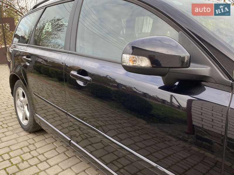 Универсал Volvo V50 2010 в Луцке фото 21 Универсал Volvo V50 2010 в Луцке