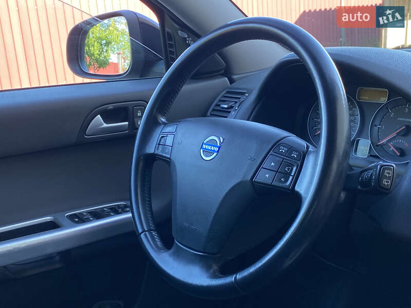 Универсал Volvo V50 2010 в Луцке фото 37 Универсал Volvo V50 2010 в Луцке