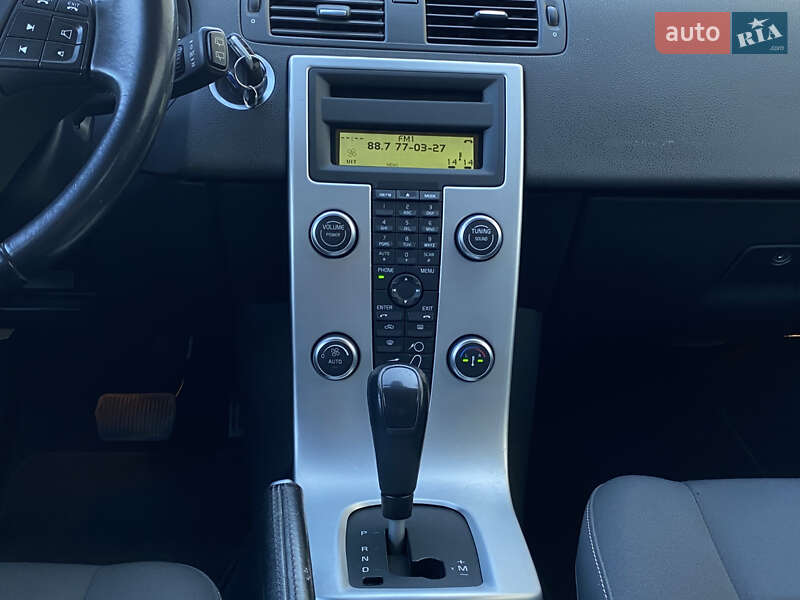 Универсал Volvo V50 2010 в Луцке фото 52 Универсал Volvo V50 2010 в Луцке