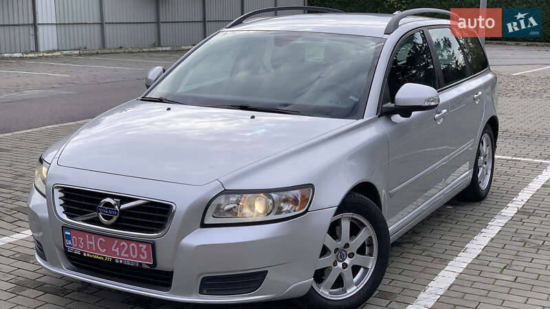 Универсал Volvo V50 2010 в Луцке фото 5 Универсал Volvo V50 2010 в Луцке