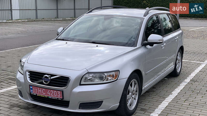 Универсал Volvo V50 2010 в Луцке фото 8 Универсал Volvo V50 2010 в Луцке