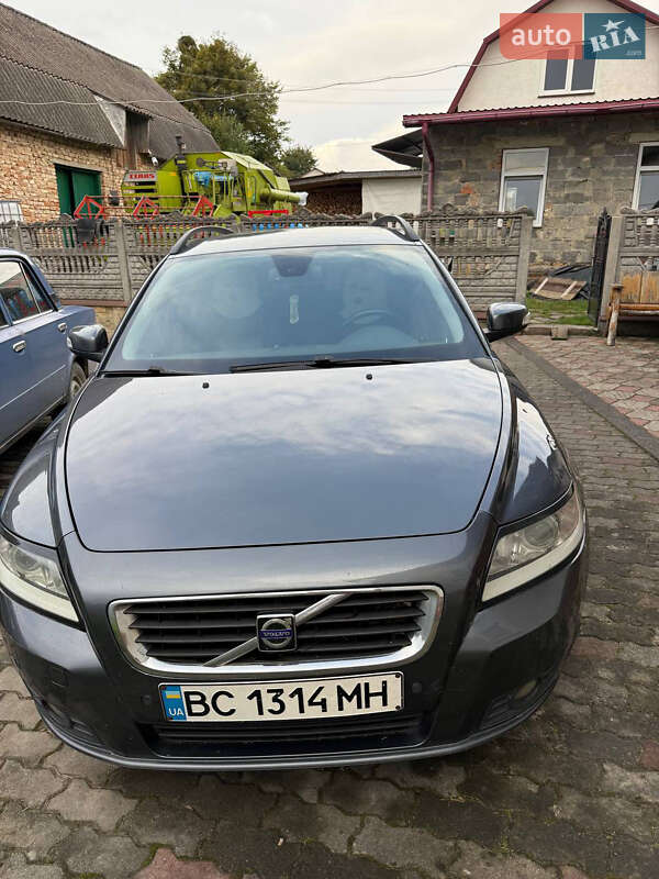 Volvo V50 2009