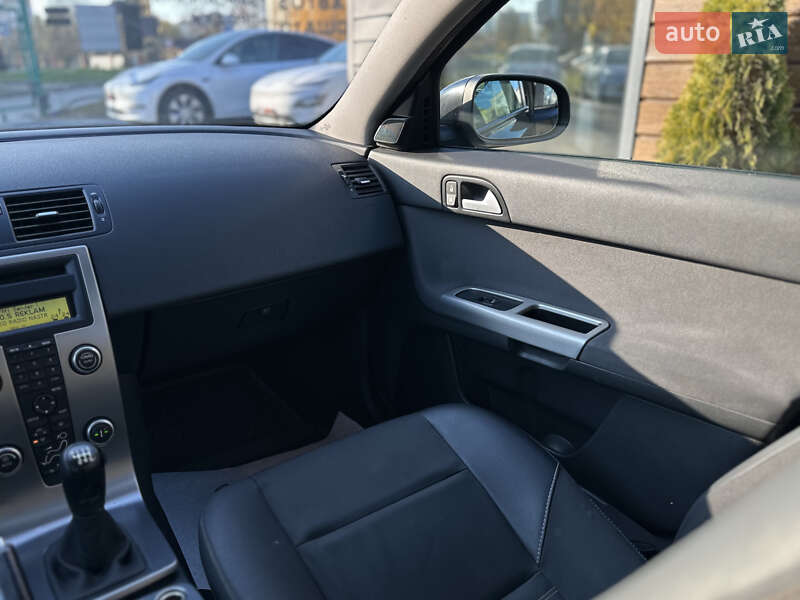 Универсал Volvo V50 2007 в Шептицькому фото 40 Универсал Volvo V50 2007 в Шептицькому