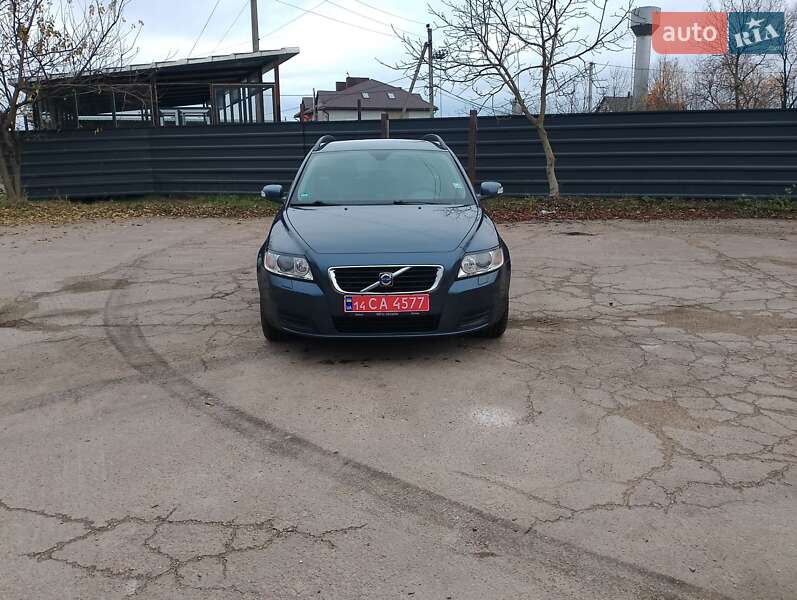 Универсал Volvo V50 2008 в Тернополе