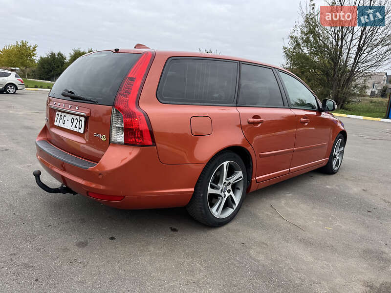 Универсал Volvo V50 2011 в Ирпене