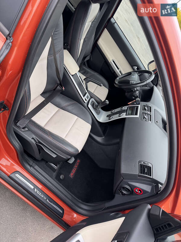 Универсал Volvo V50 2011 в Ирпене