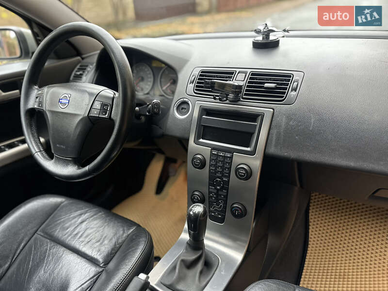 Универсал Volvo V50 2006 в Киеве фото 14 Универсал Volvo V50 2006 в Киеве