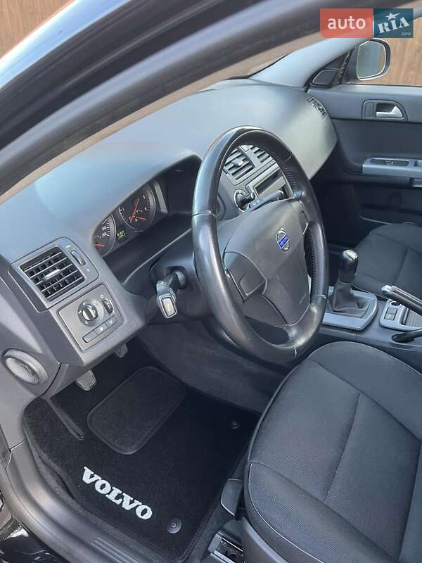 Универсал Volvo V50 2012 в Нежине фото 32 Универсал Volvo V50 2012 в Нежине