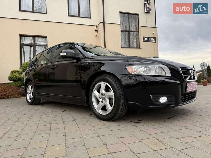 Универсал Volvo V50 2011 в Стрые фото 14 Универсал Volvo V50 2011 в Стрые