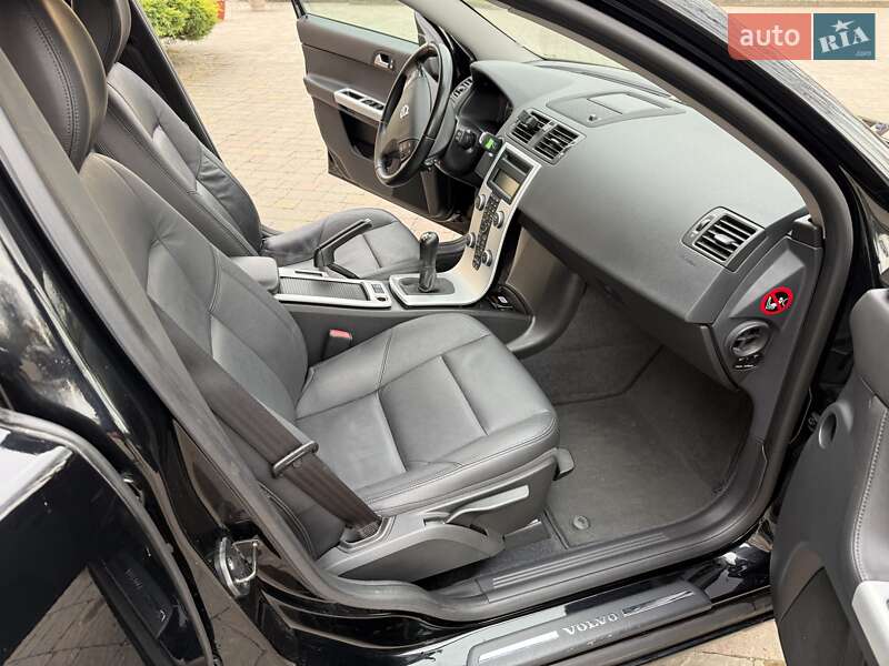 Универсал Volvo V50 2011 в Стрые фото 53 Универсал Volvo V50 2011 в Стрые