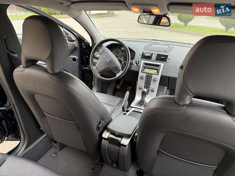 Универсал Volvo V50 2011 в Стрые фото 59 Универсал Volvo V50 2011 в Стрые