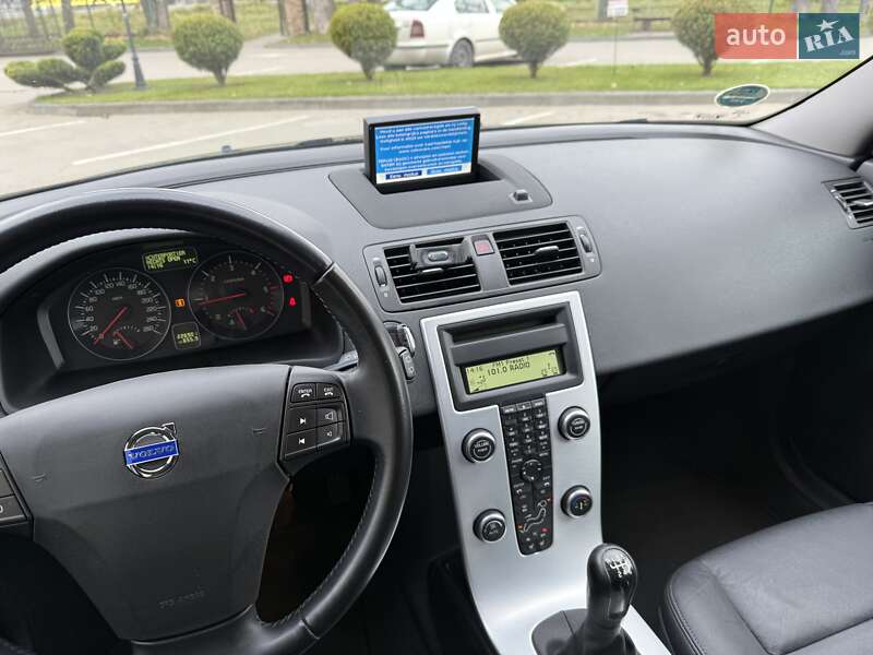 Универсал Volvo V50 2011 в Стрые фото 63 Универсал Volvo V50 2011 в Стрые