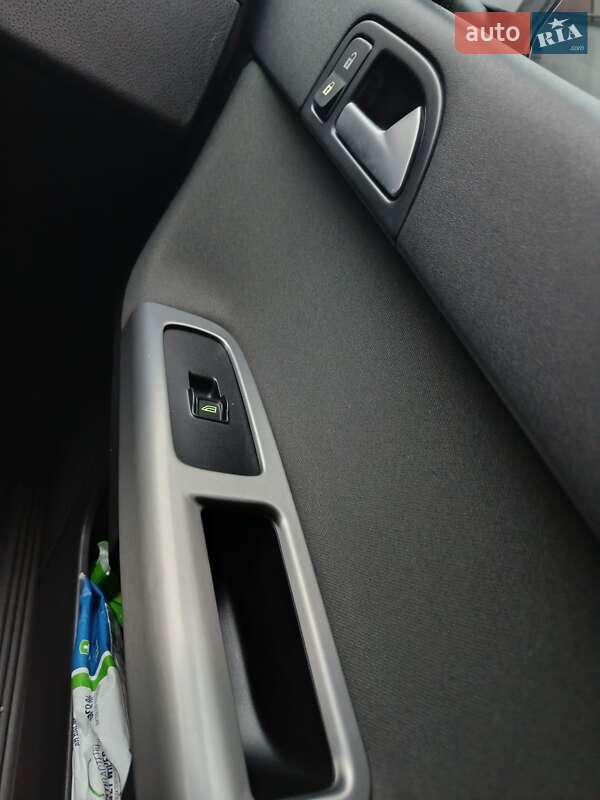 Универсал Volvo V50 2008 в Виннице фото 28 Универсал Volvo V50 2008 в Виннице