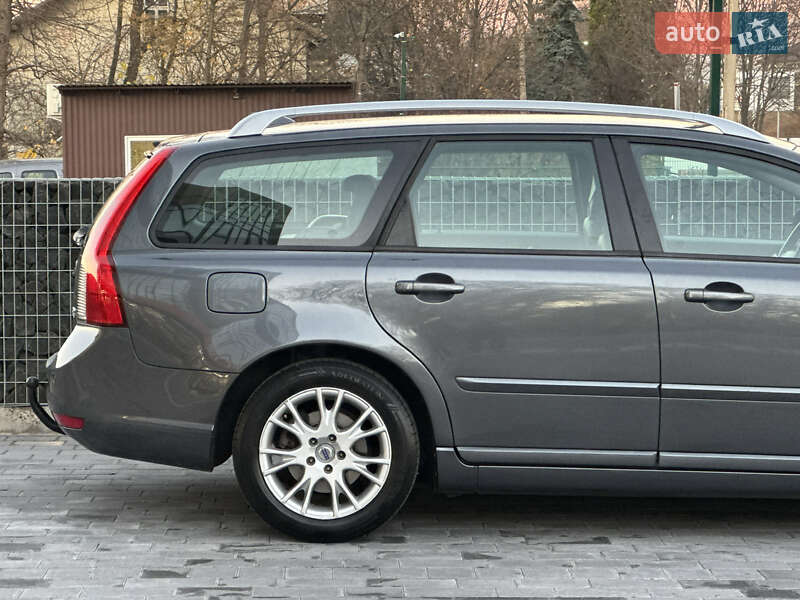 Універсал Volvo V50 2011 в Стрию