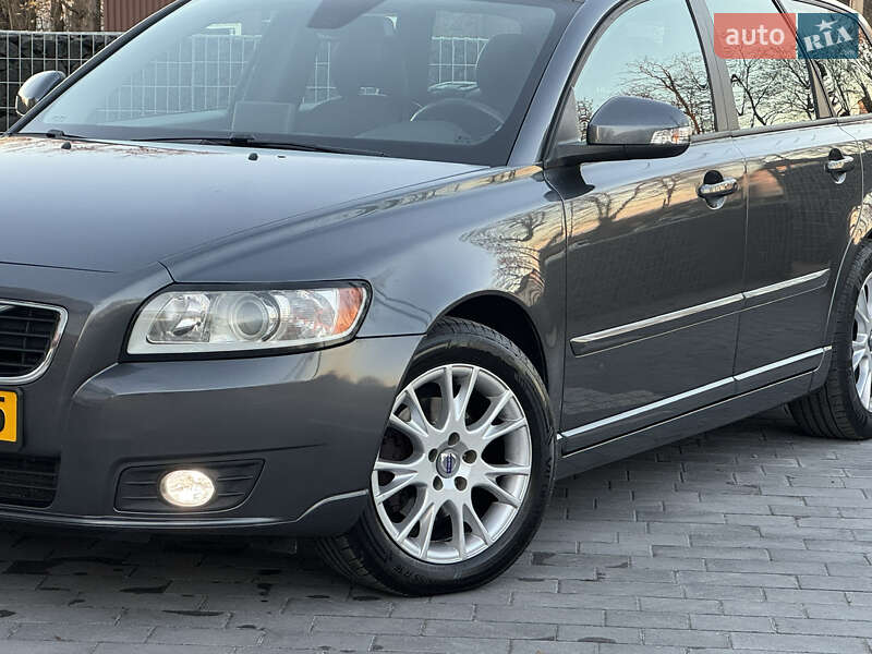 Універсал Volvo V50 2011 в Стрию