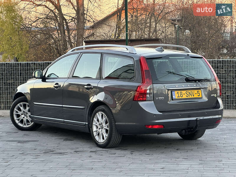 Універсал Volvo V50 2011 в Стрию