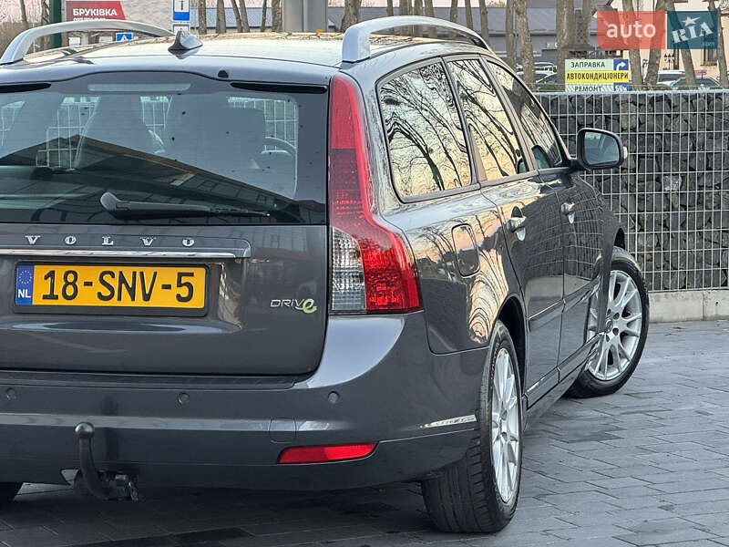 Універсал Volvo V50 2011 в Стрию