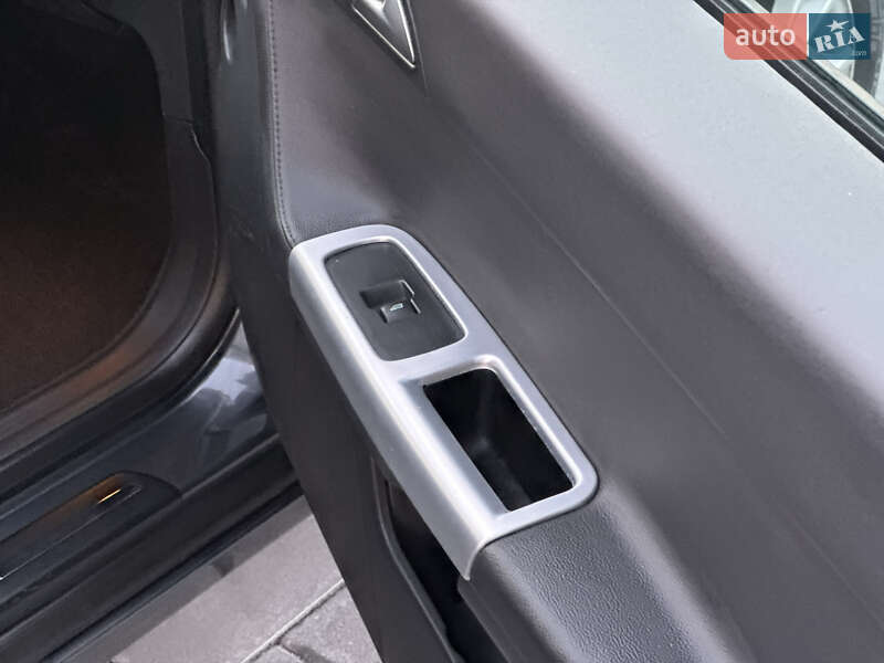 Універсал Volvo V50 2011 в Стрию