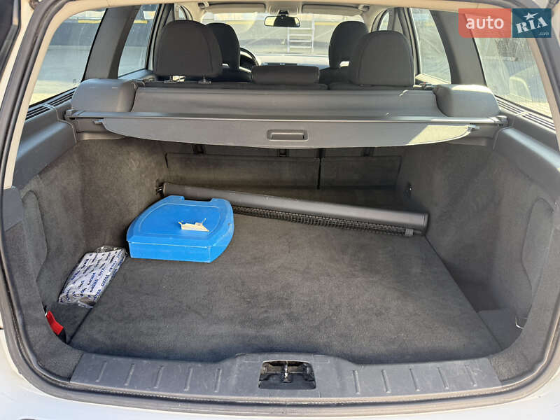 Універсал Volvo V50 2012 в Рівному