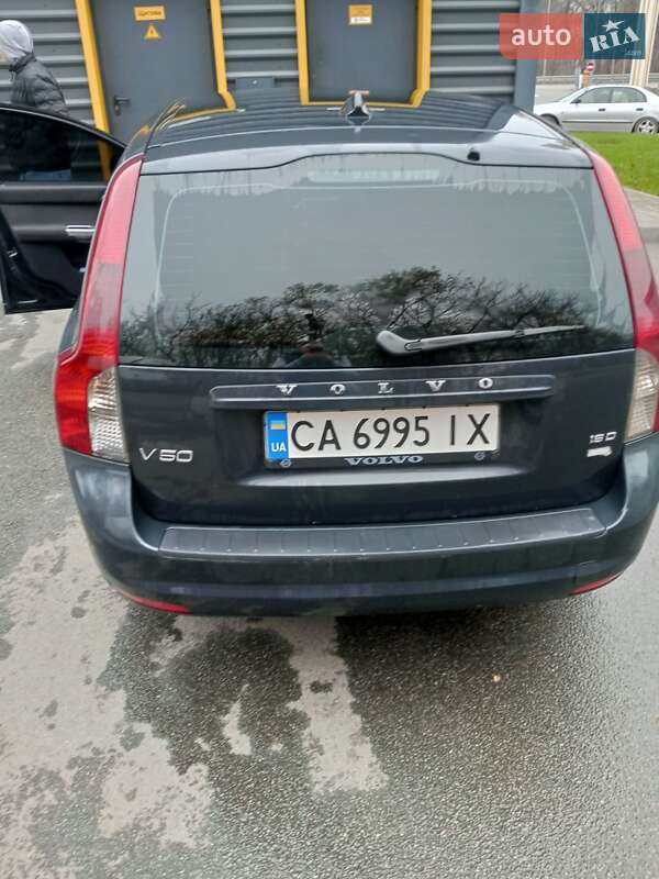 Универсал Volvo V50 2010 в Черкассах фото 3 Универсал Volvo V50 2010 в Черкассах