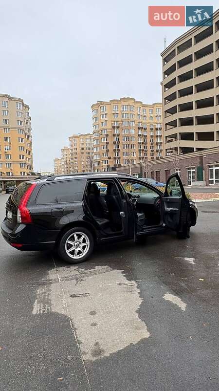 Універсал Volvo V50 2012 в Києві фото 7 Універсал Volvo V50 2012 в Києві