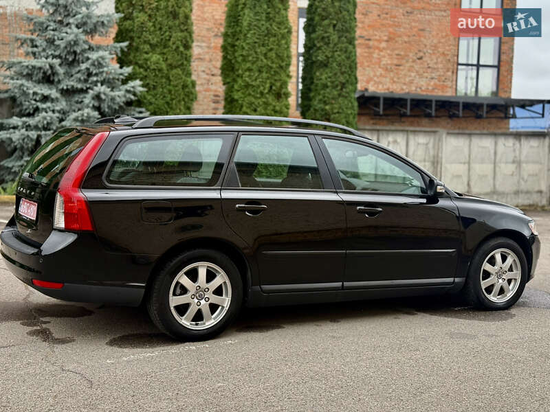 Универсал Volvo V50 2009 в Ровно фото 5 Универсал Volvo V50 2009 в Ровно