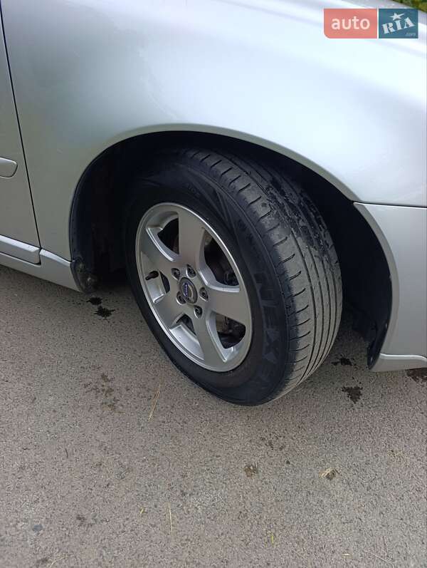 Универсал Volvo V50 2011 в Луцке