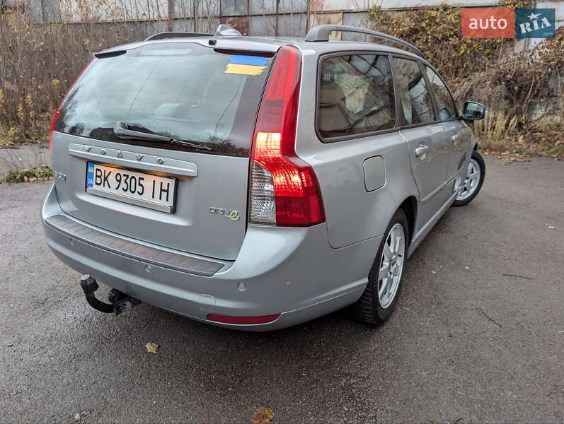 Универсал Volvo V50 2010 в Ровно фото 11 Универсал Volvo V50 2010 в Ровно