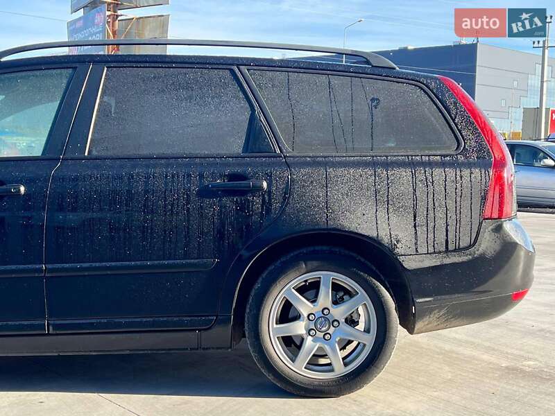 Универсал Volvo V50 2008 в Львове