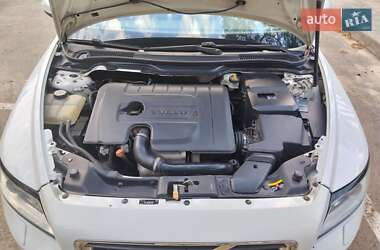 Універсал Volvo V50 2010 в Житомирі
