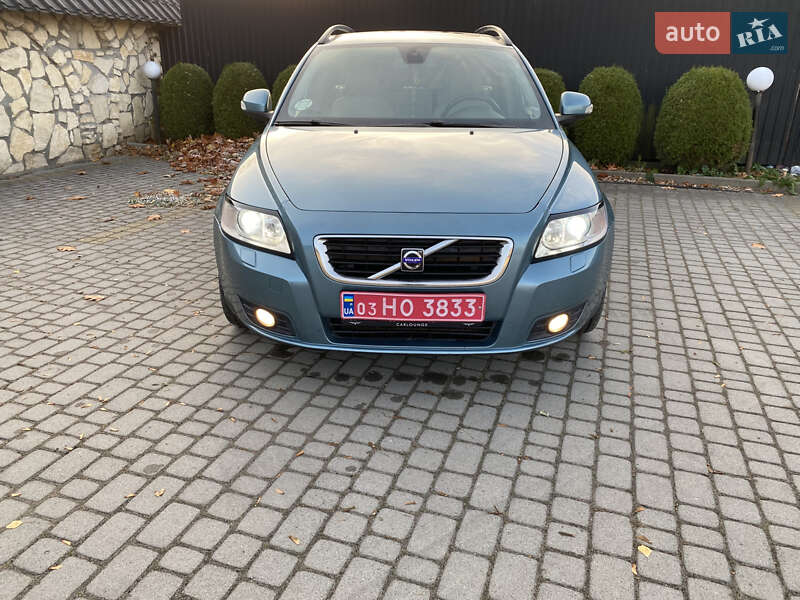 Универсал Volvo V50 2010 в Львове фото 4 Универсал Volvo V50 2010 в Львове