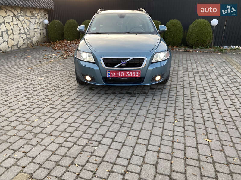 Универсал Volvo V50 2010 в Львове фото 6 Универсал Volvo V50 2010 в Львове