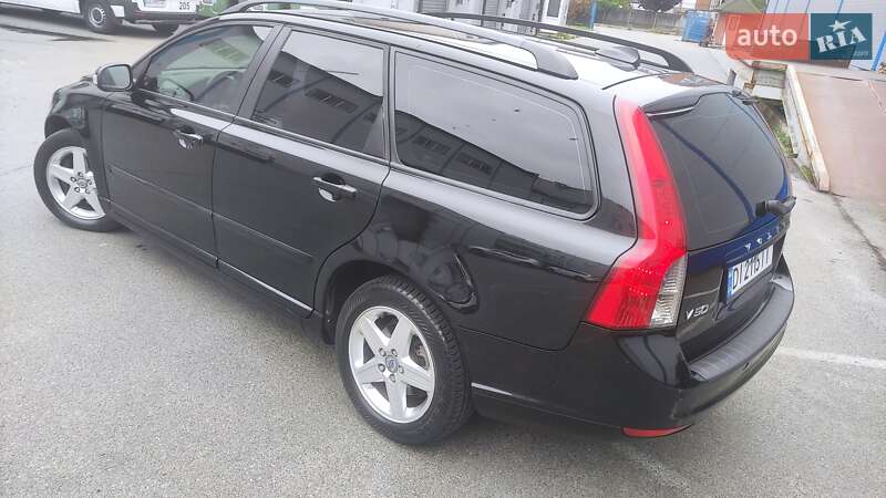 Универсал Volvo V50 2008 в Киеве