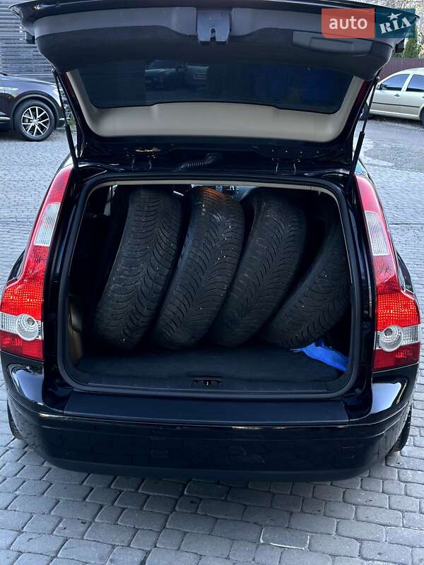 Универсал Volvo V50 2006 в Львове фото 4 Универсал Volvo V50 2006 в Львове