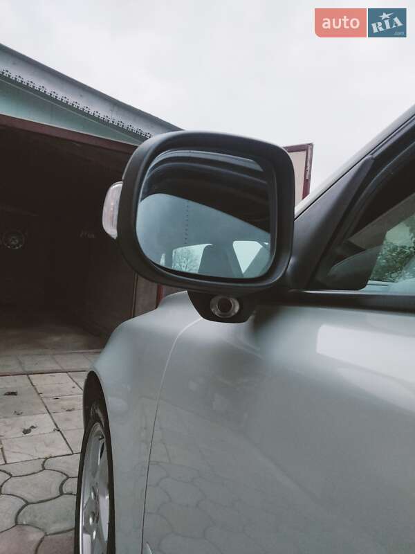 Универсал Volvo V50 2010 в Хоросткове