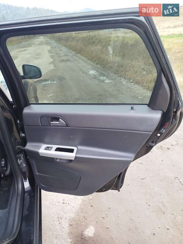 Универсал Volvo V50 2012 в Турке фото 69 Универсал Volvo V50 2012 в Турке