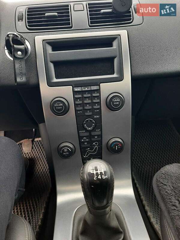 Универсал Volvo V50 2005 в Долинской