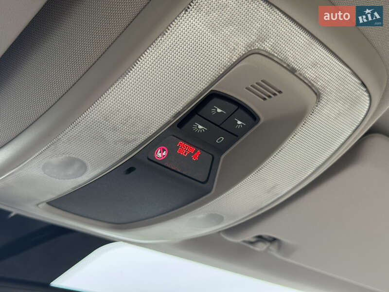 Универсал Volvo V50 2011 в Стрые