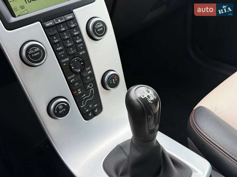 Универсал Volvo V50 2011 в Стрые фото 69 Универсал Volvo V50 2011 в Стрые