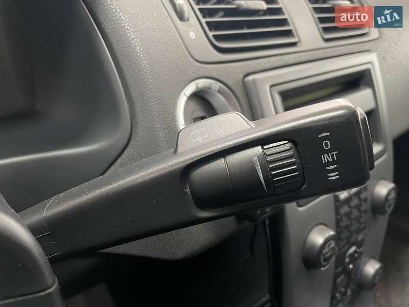 Универсал Volvo V50 2006 в Киеве фото 24 Универсал Volvo V50 2006 в Киеве