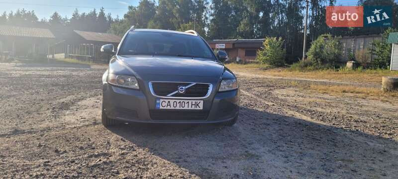 Универсал Volvo V50 2010 в Катеринополе