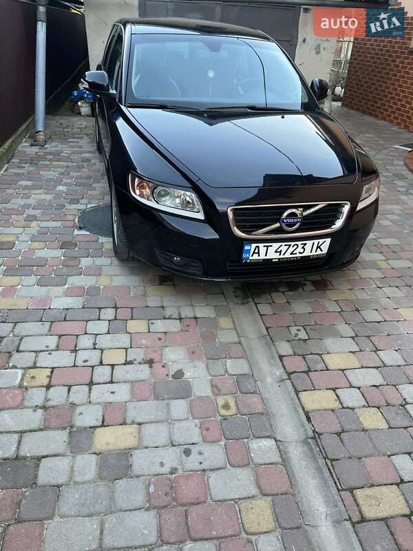 Универсал Volvo V50 2011 в Ивано-Франковске