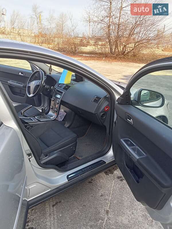 Универсал Volvo V50 2009 в Кременчуге