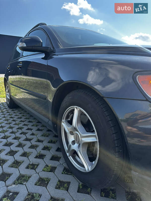 Универсал Volvo V50 2009 в Хмельницком