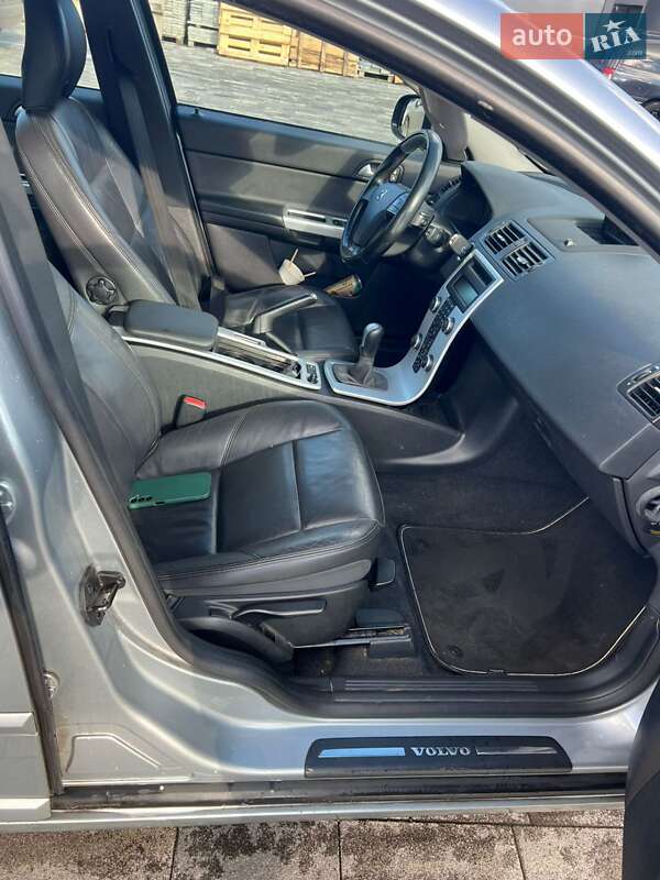 Универсал Volvo V50 2012 в Луцке