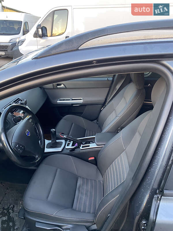 Універсал Volvo V50 2011 в Рівному