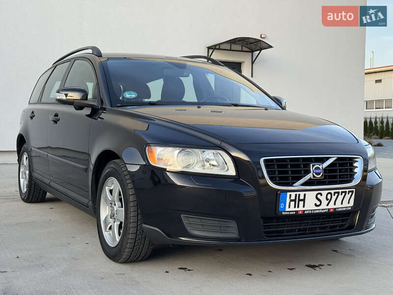 Універсал Volvo V50 2008 в Луцьку