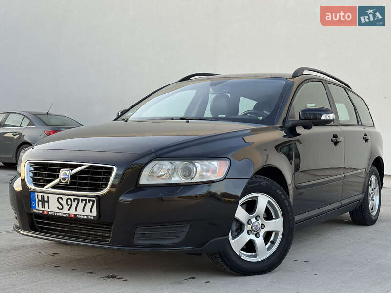 Універсал Volvo V50 2008 в Луцьку